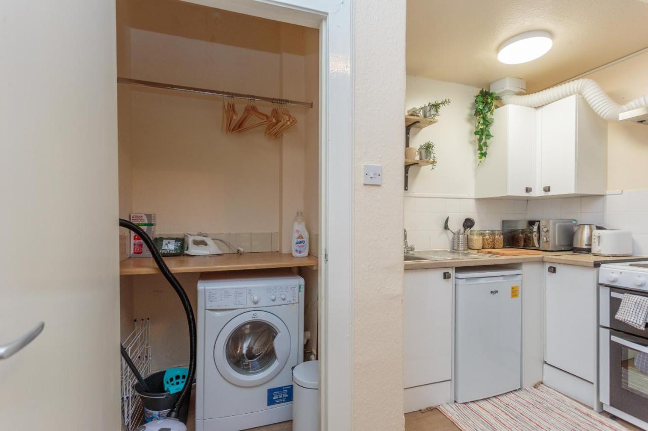 Cozy 1B Groundfloor - 8 Minute From City Centre Edinburgh Exterior photo